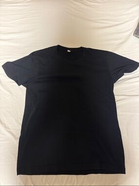 Uniqlo Black Shirt Small